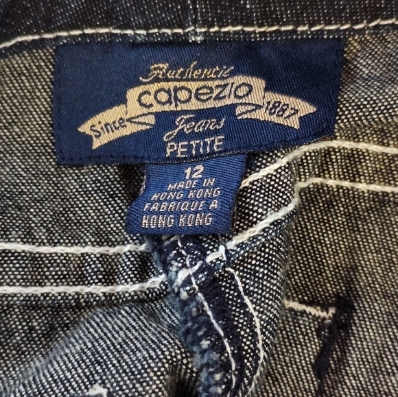 Like New**Capezio Blue Relaxed Fit Jeans - Picture 3 of 4